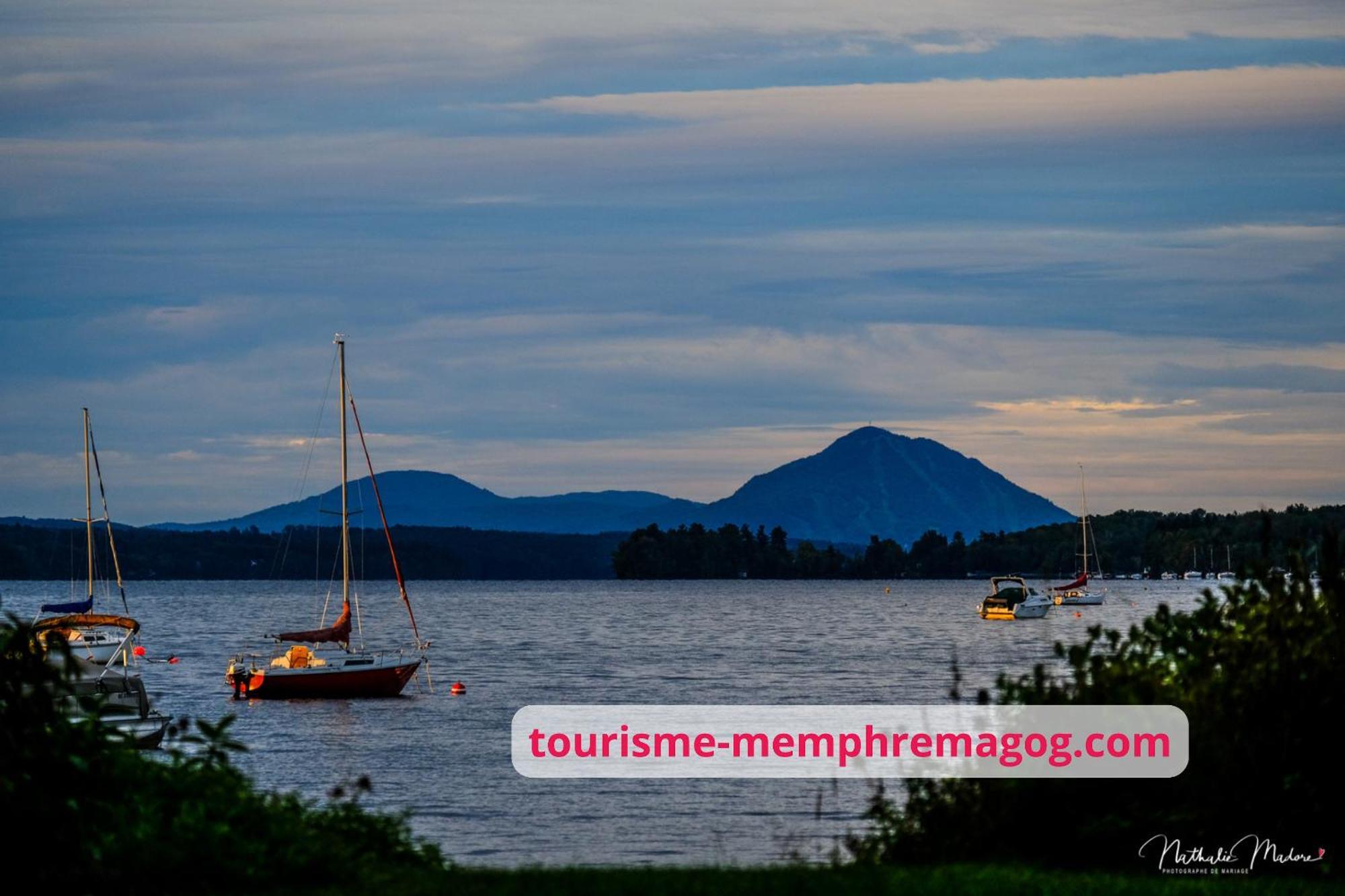 L'Arbre De La Montagne Orford - Ski Hiking Bicking Golf Beaches Magog Kültér fotó
